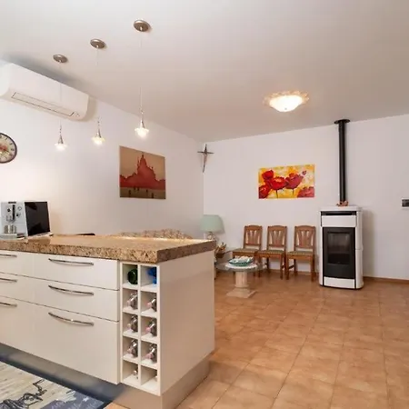 Graziosa Albarella Island