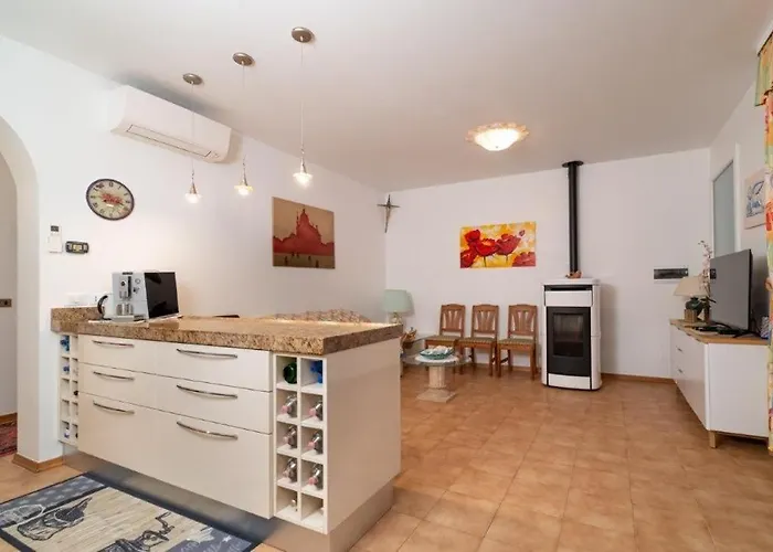 Graziosa Albarella Island